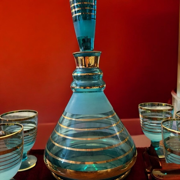 ✨ MCM Bohemian Turquoise Decanter Set – Vintage Elegance for Your Home Bar! ✨ - Picture 8 of 10